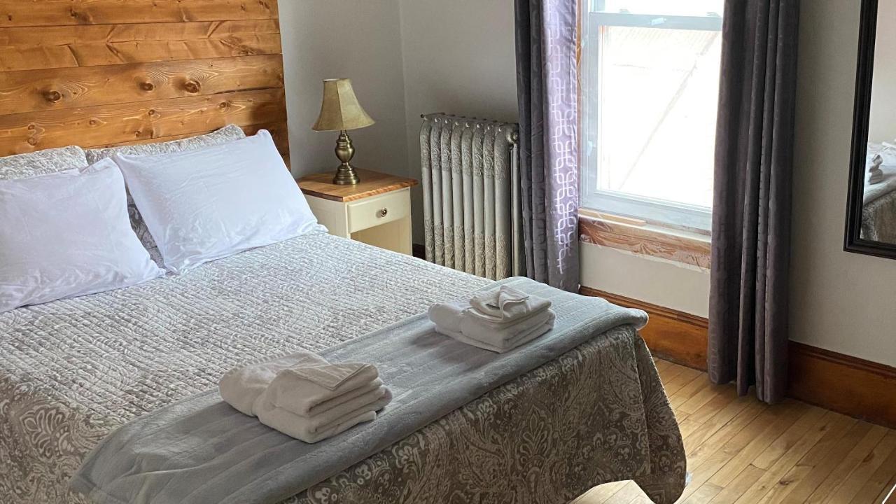 Auberge Ayer'S Cliff Kültér fotó